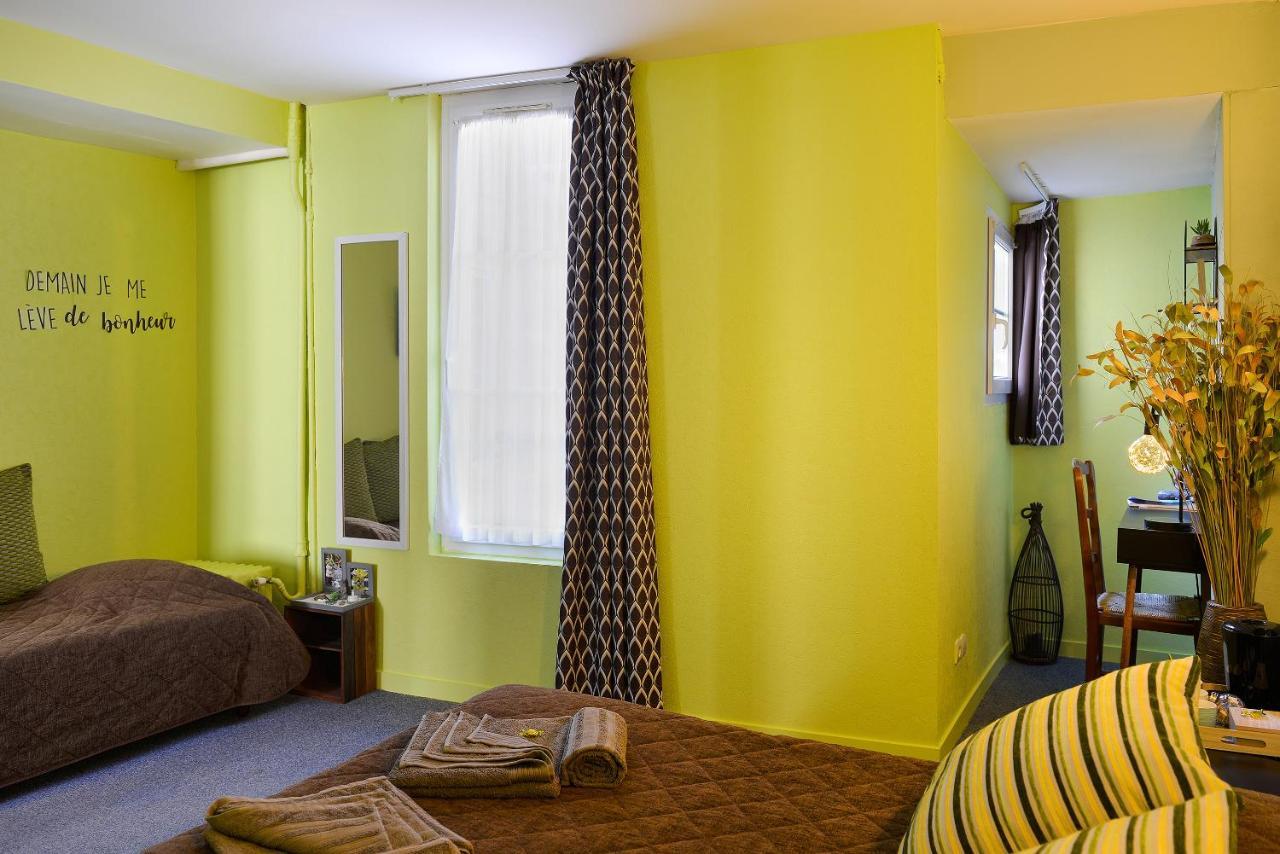 Hotel Le Sauvage à Château-Renard Extérieur photo